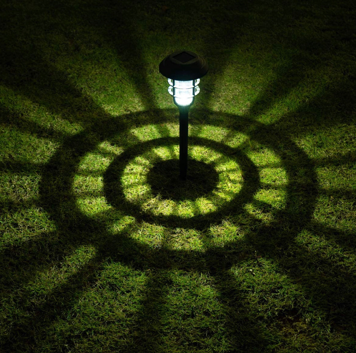 Lot de 8 lampes solaires d'extérieur Lighteme 