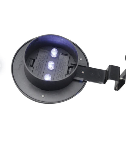 Lighteme Solarbetriebene LED-Zaunleuchte mit Pfostenkappe, 4er-Pack, Schwarz 