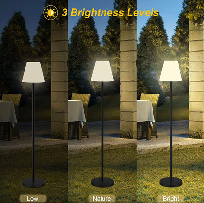 Solarbetriebene Terrassen-Stehlampe für den Außenbereich von Lighteme