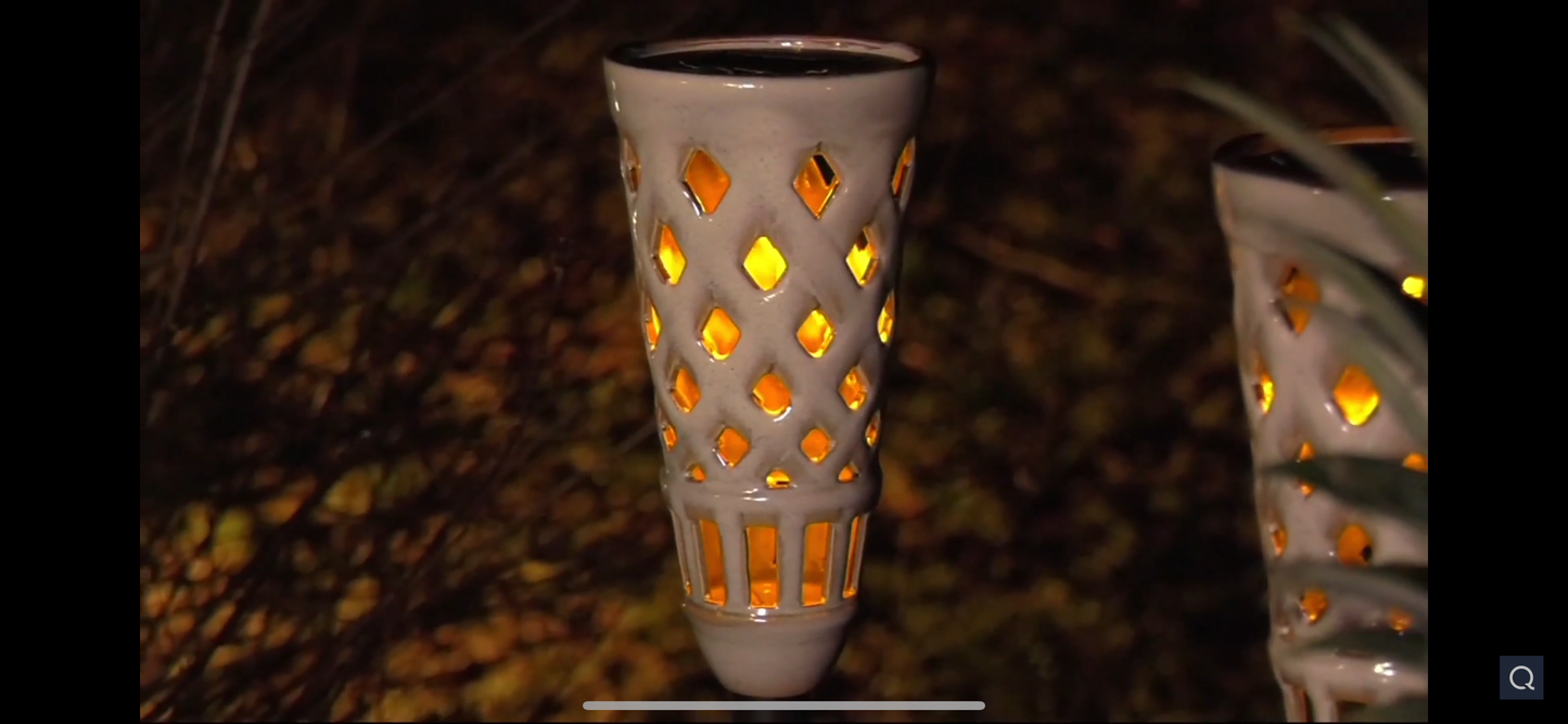 Lot de 2 lampes torches solaires Tiki à LED en céramique Lighteme, lumières scintillantes, couleur : blanc