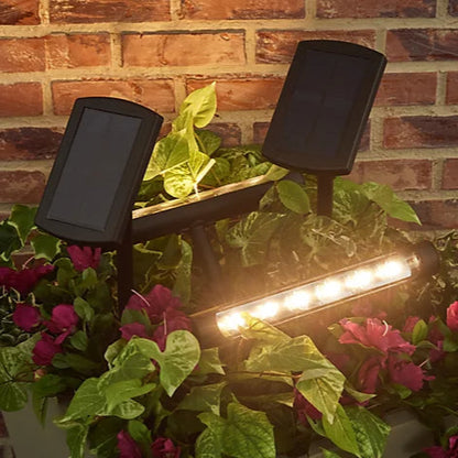 Lighteme 2er-Set 65 Lumen Solar-Lichtleisten mit Fernbedienung 