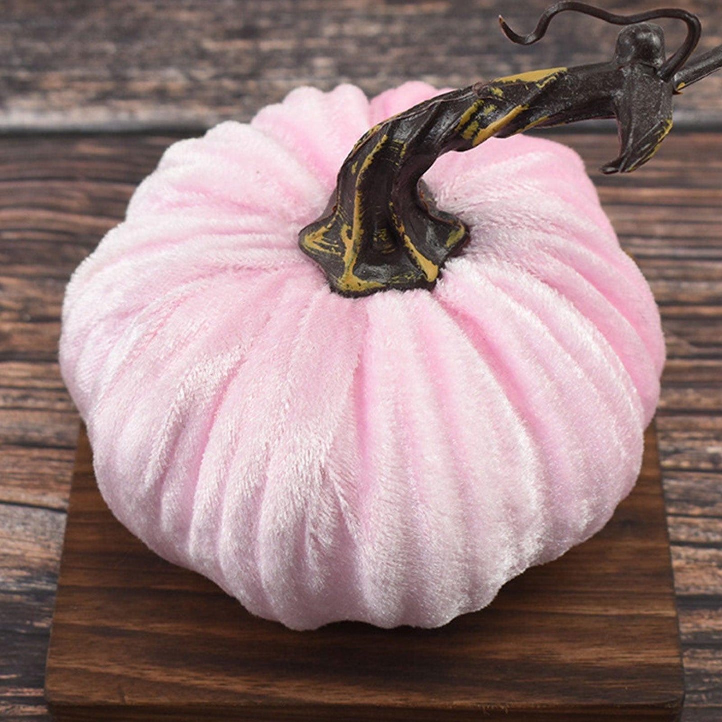 Mini citrouilles d'Halloween en velours Lighteme