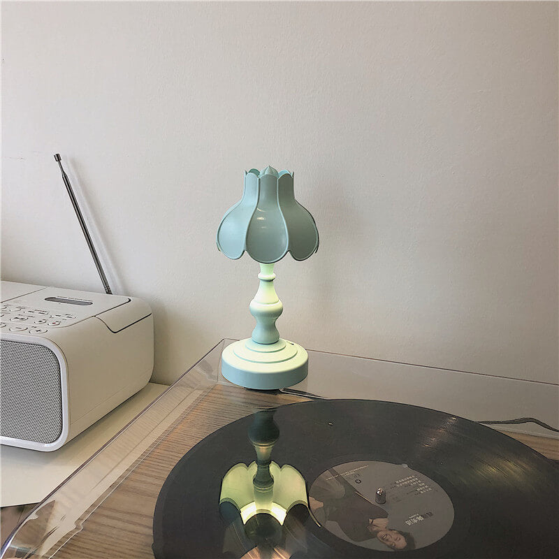 Lampe de nuit Lighteme en forme de feuille de lotus