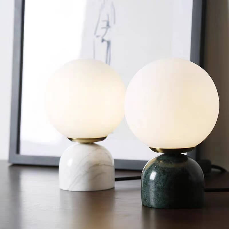Lighteme Marmorkugel-Tischlampe