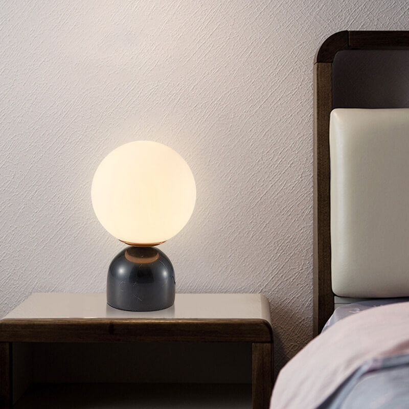 Lighteme Marmorkugel-Tischlampe