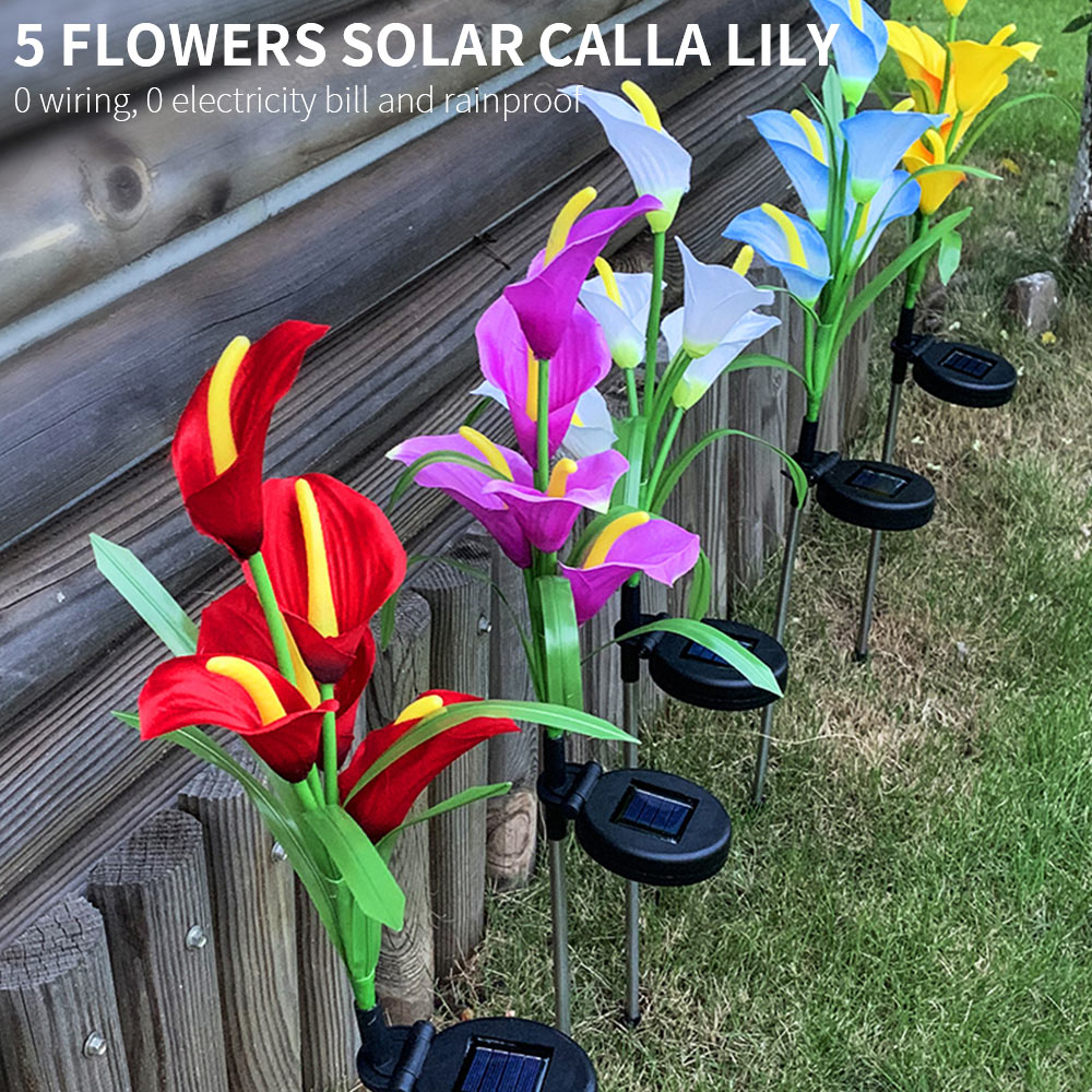 Lot de 4 lampes solaires à LED 4 couleurs Calla commun Lighteme 