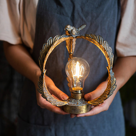 Lighteme Retro-Nachtlampe aus Eisen