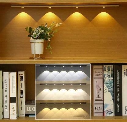 Lighteme LED wiederaufladbare kabellose selbstklebende Induktionsschrankleuchte