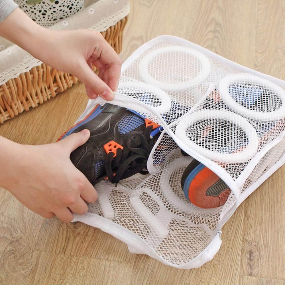 Lighteme Schuhputzbeutel. Lassen Sie Ihre Schuhe bei jedem Waschen intakt!