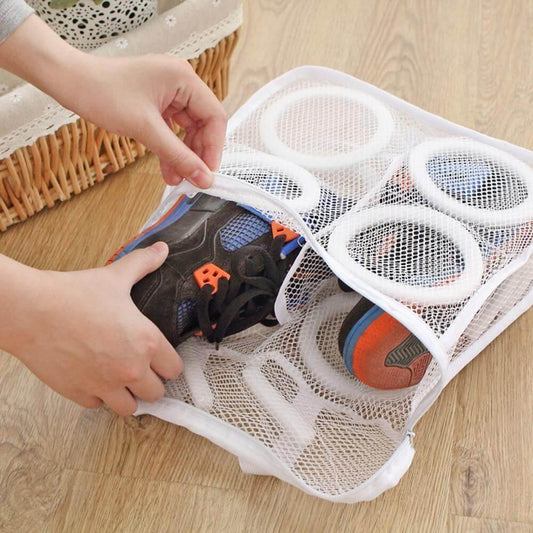 Lighteme Schuhputzbeutel. Lassen Sie Ihre Schuhe bei jedem Waschen intakt!