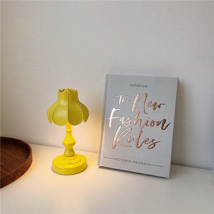 Lampe de nuit Lighteme en forme de feuille de lotus